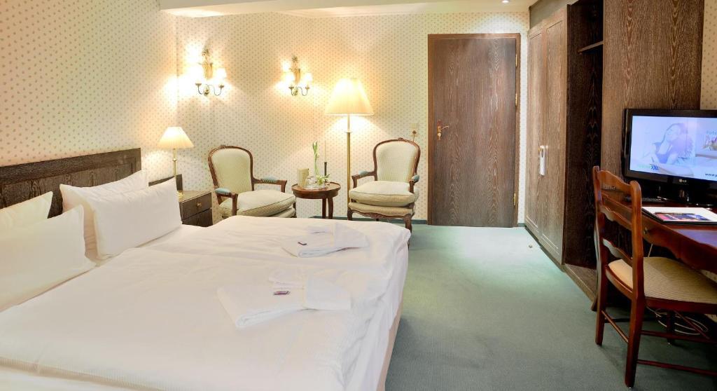 Stadthotel Patrizier シュマルカルデン 部屋 写真
